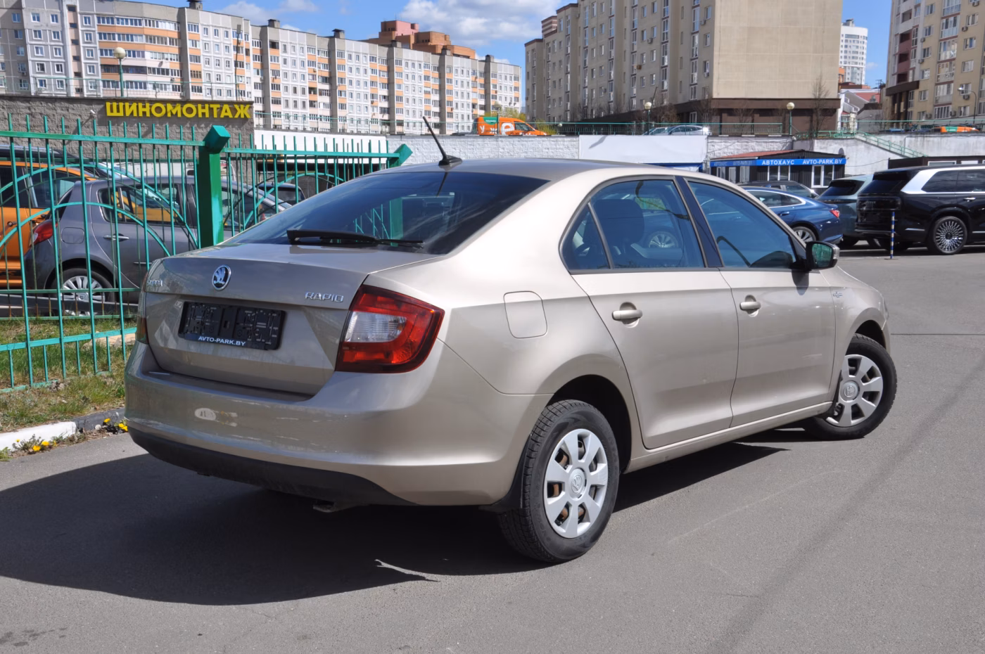 Skoda Rapid фото 6