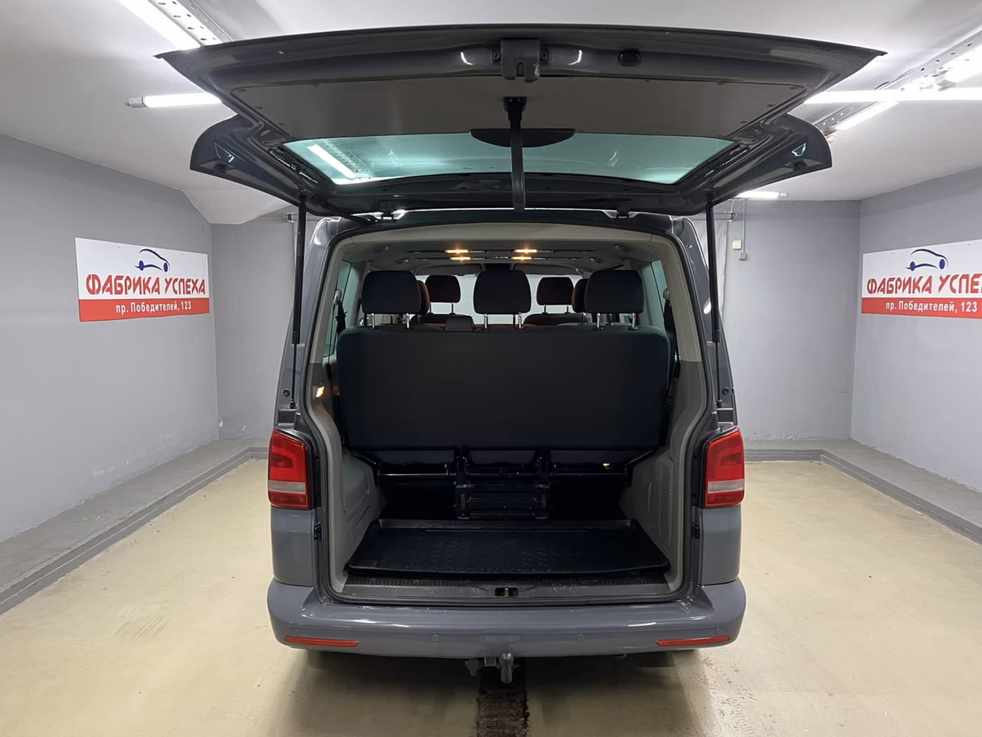 Volkswagen Caravelle фото 16