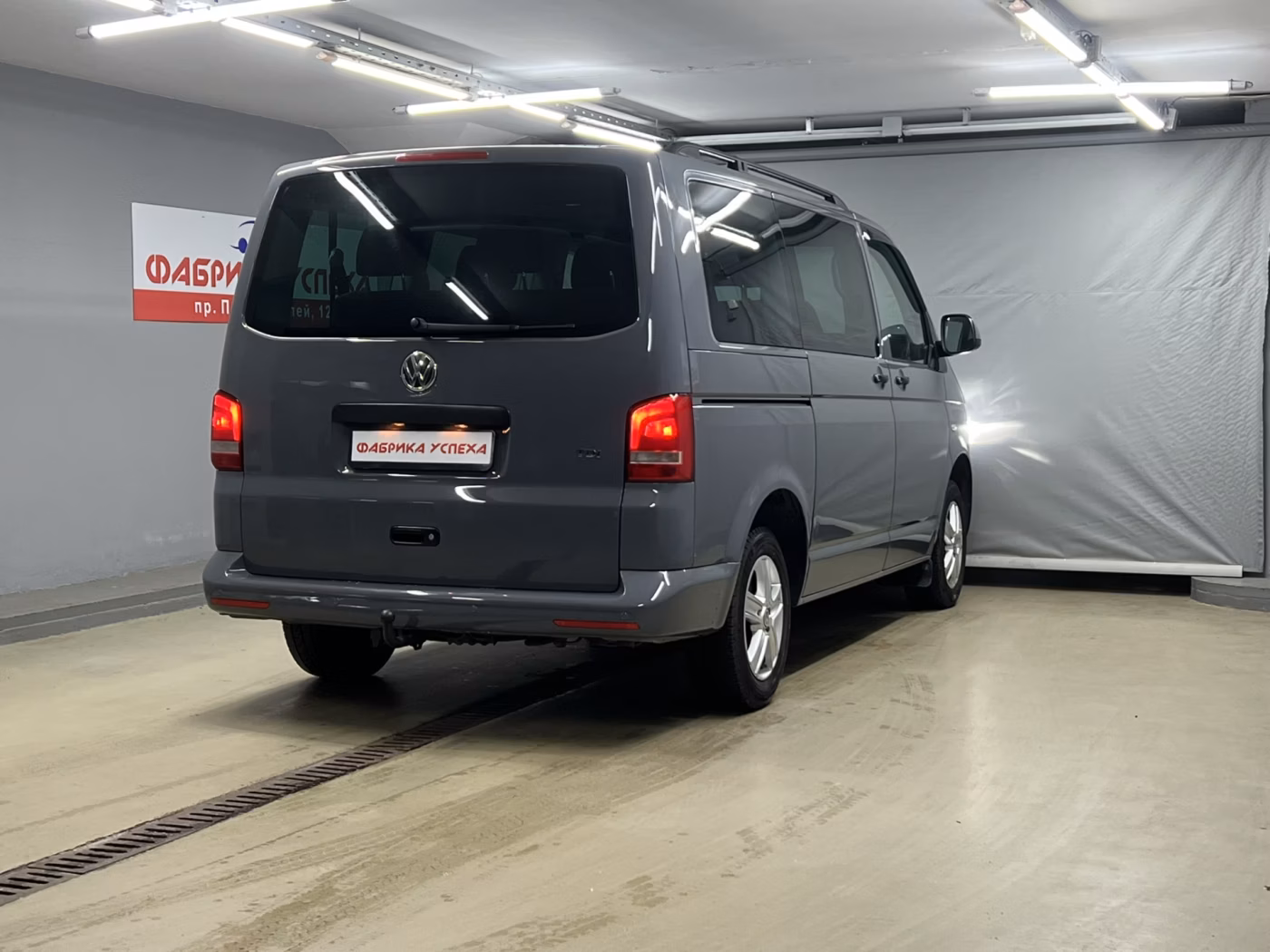 Volkswagen Caravelle фото 4