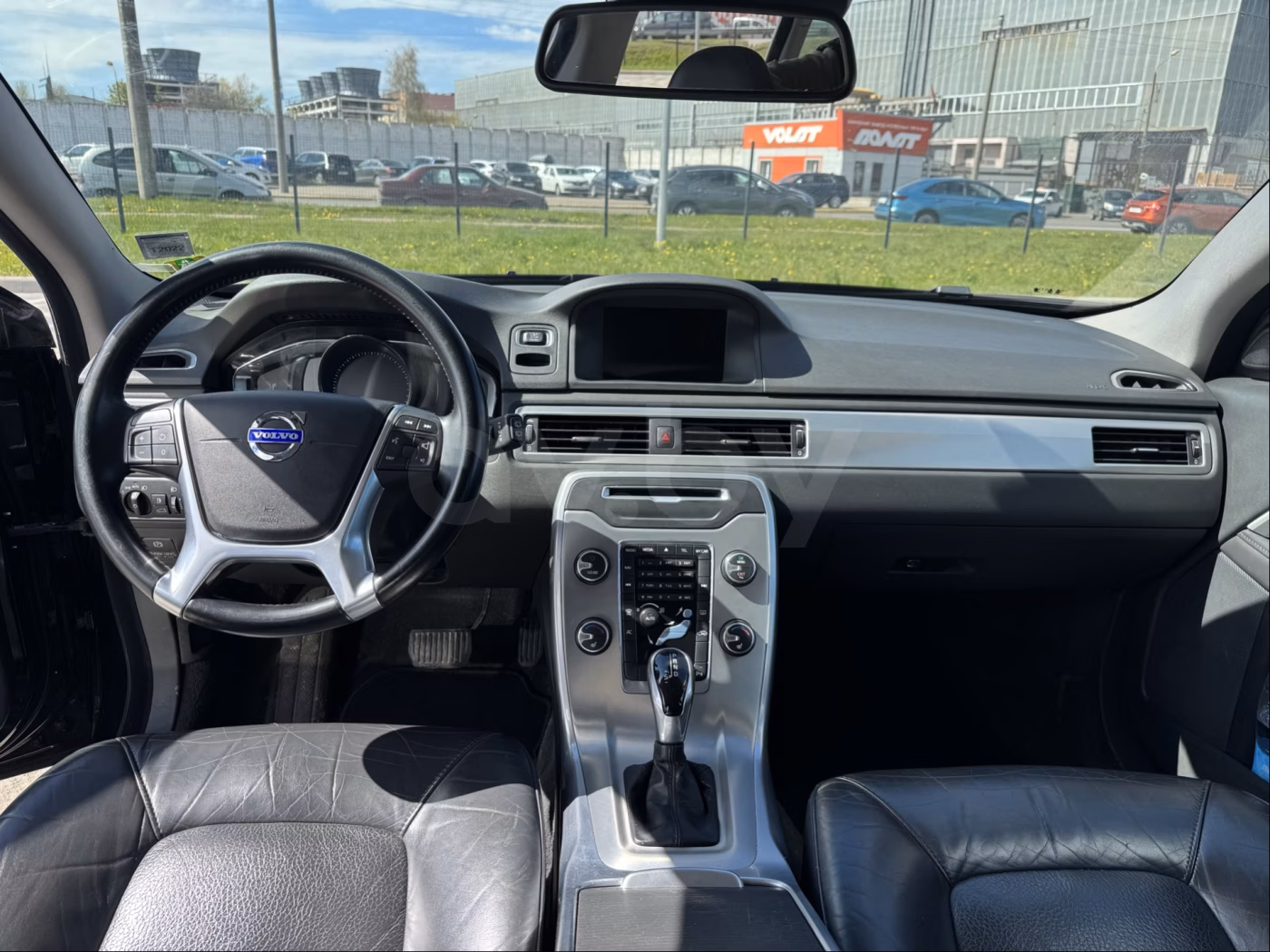 Volvo V70 фото 9