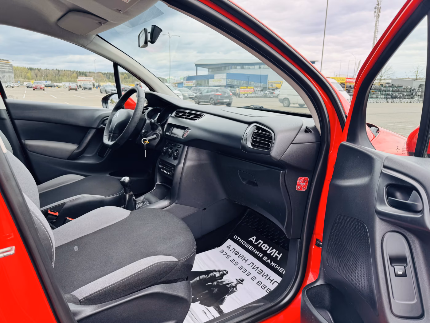 Citroen C3 фото 8