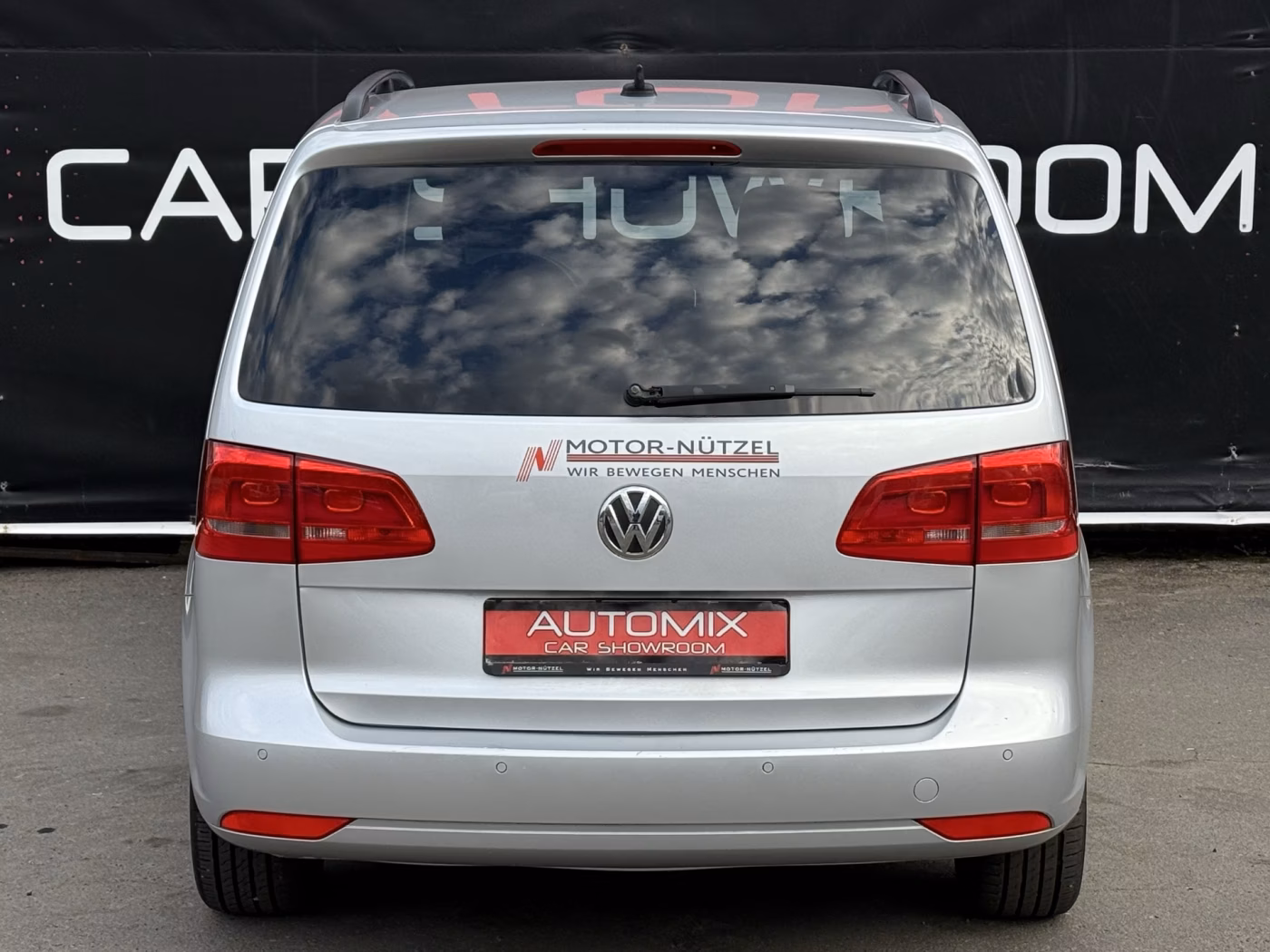 Volkswagen Touran фото 5