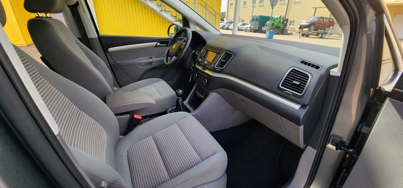 SEAT Alhambra фото 14