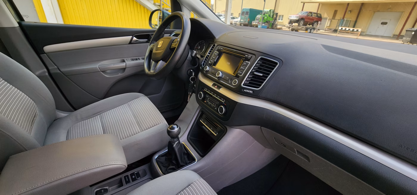 SEAT Alhambra фото 15