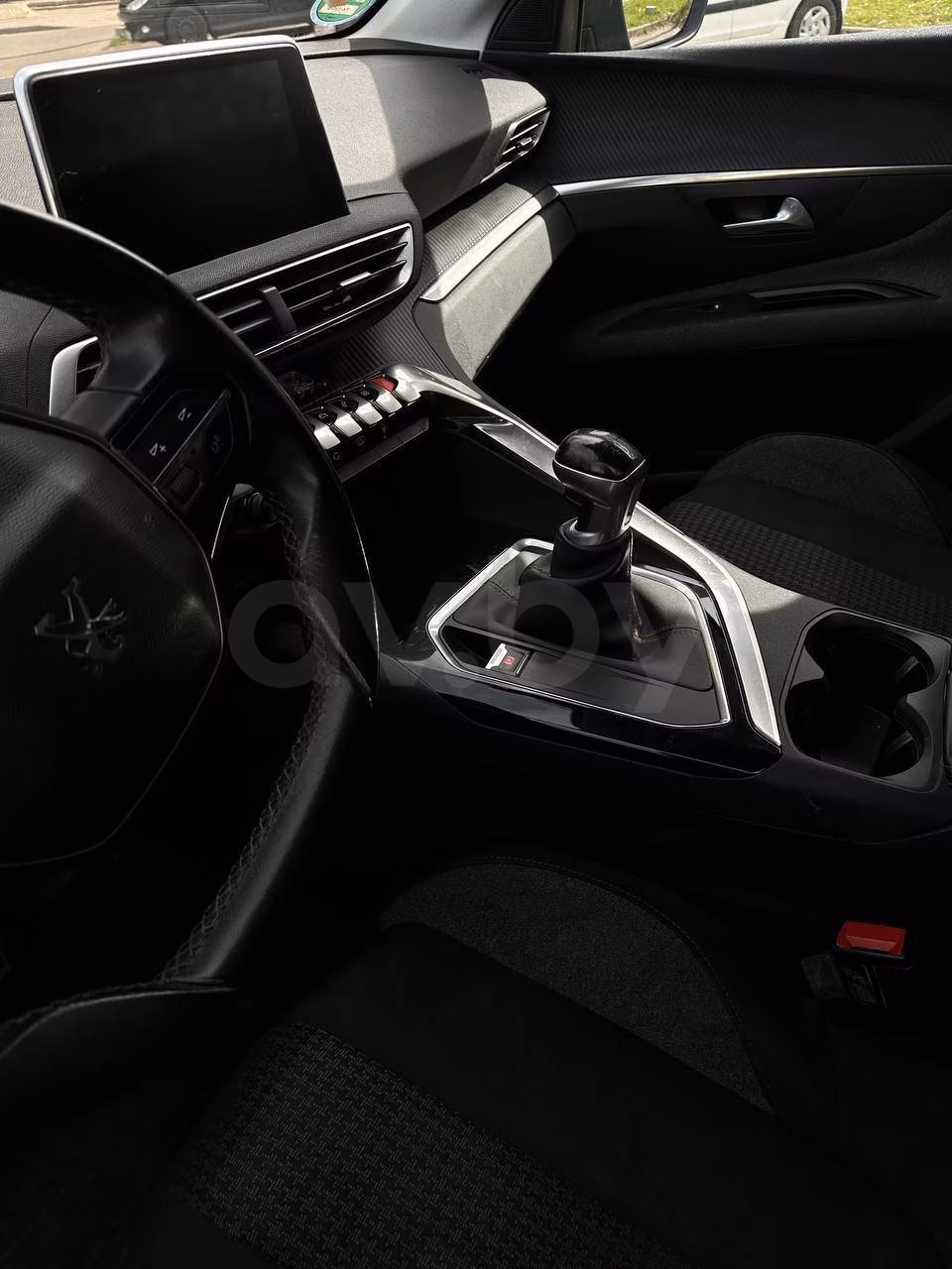 Peugeot 3008 фото 2