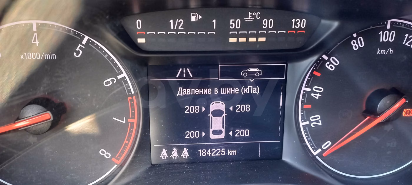 Opel Corsa фото 11