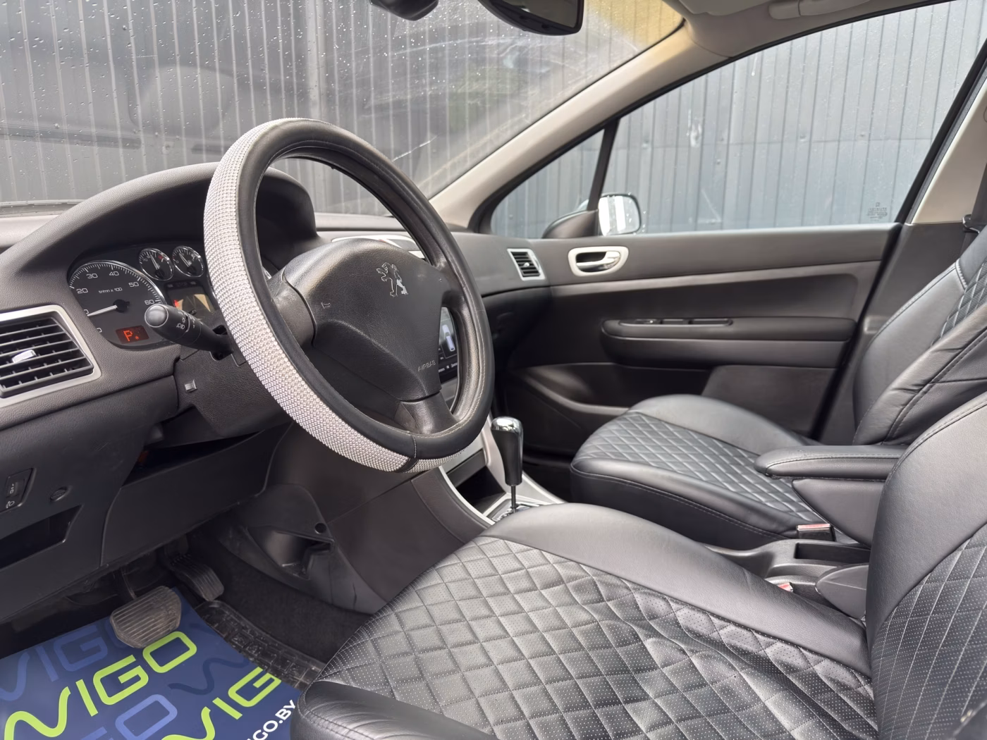 Peugeot 307 фото 9
