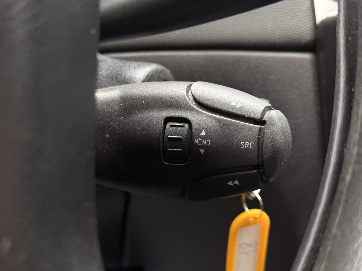 Peugeot 307 фото 14