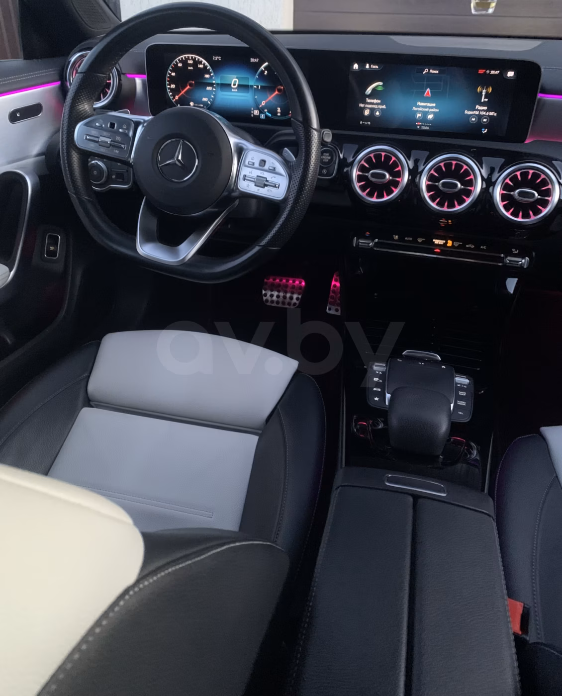Mercedes-Benz CLA фото 16