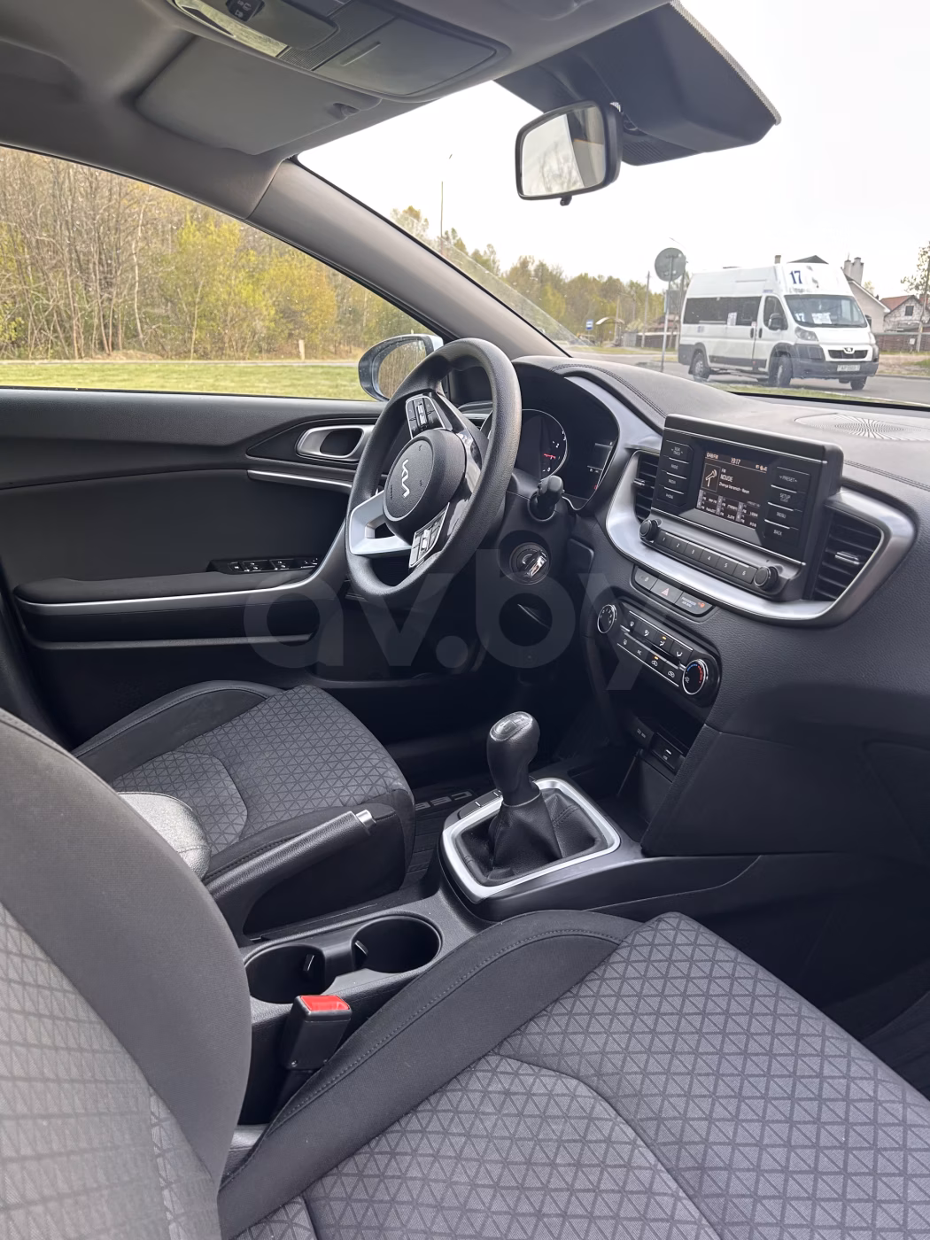 Kia Cee'd фото 12