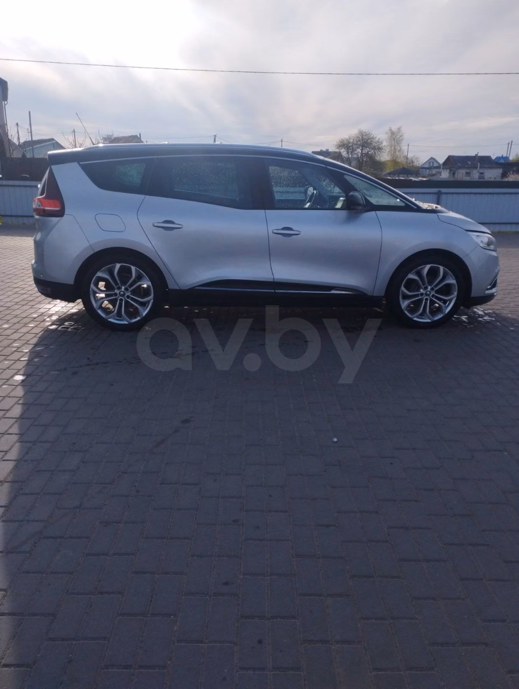 Renault Grand Scenic фото 5