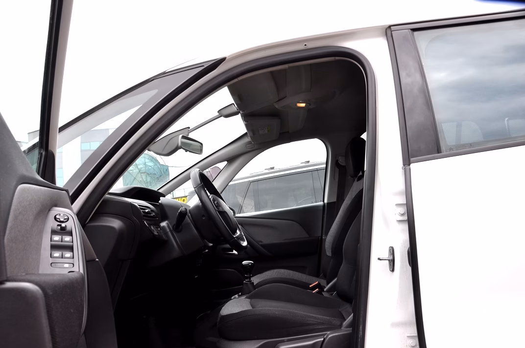 Citroen C4 Grand Spacetourer фото 10