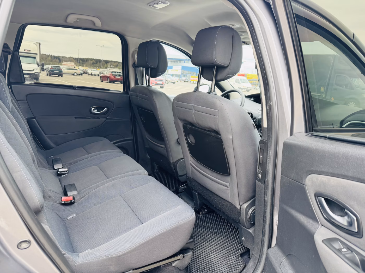 Renault Grand Scenic фото 7