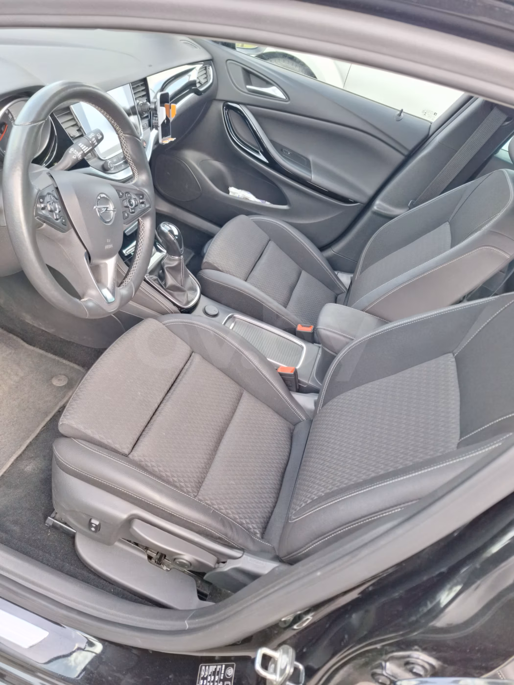 Opel Astra фото 9