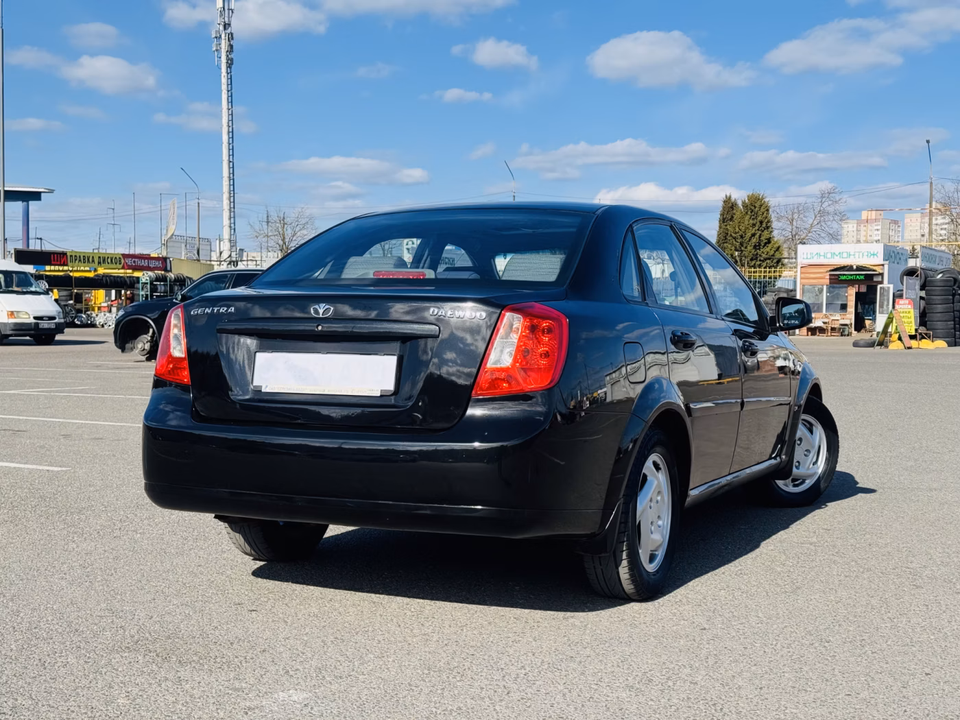 Daewoo Gentra фото 2