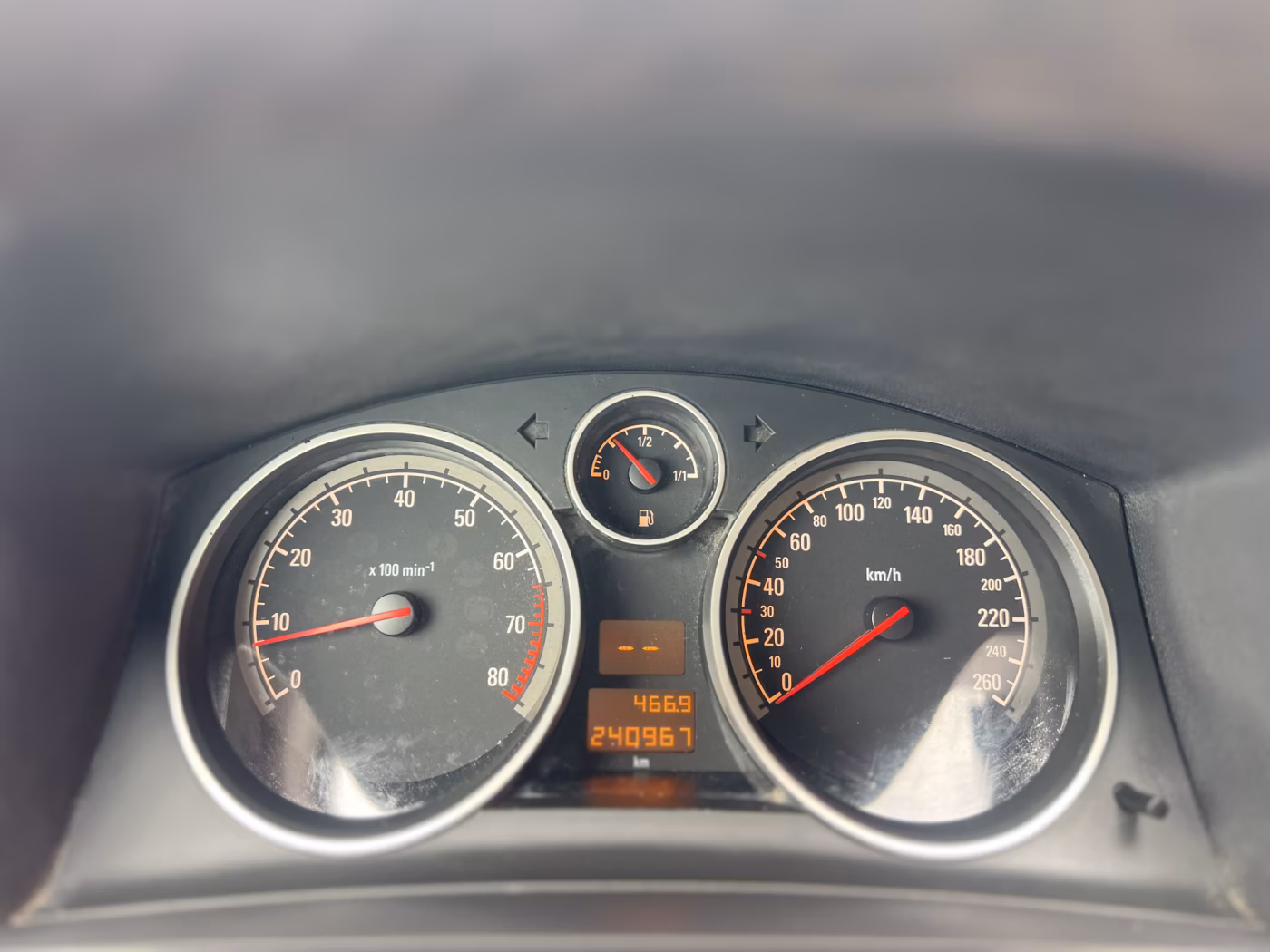 Opel Zafira фото 11