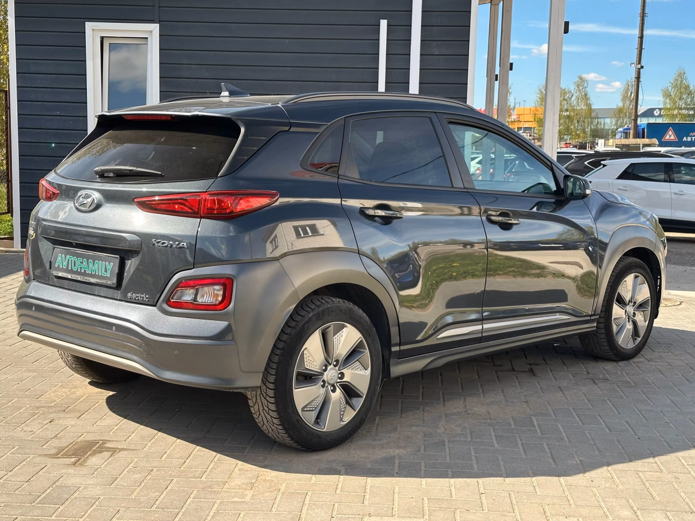Hyundai Kona фото 8