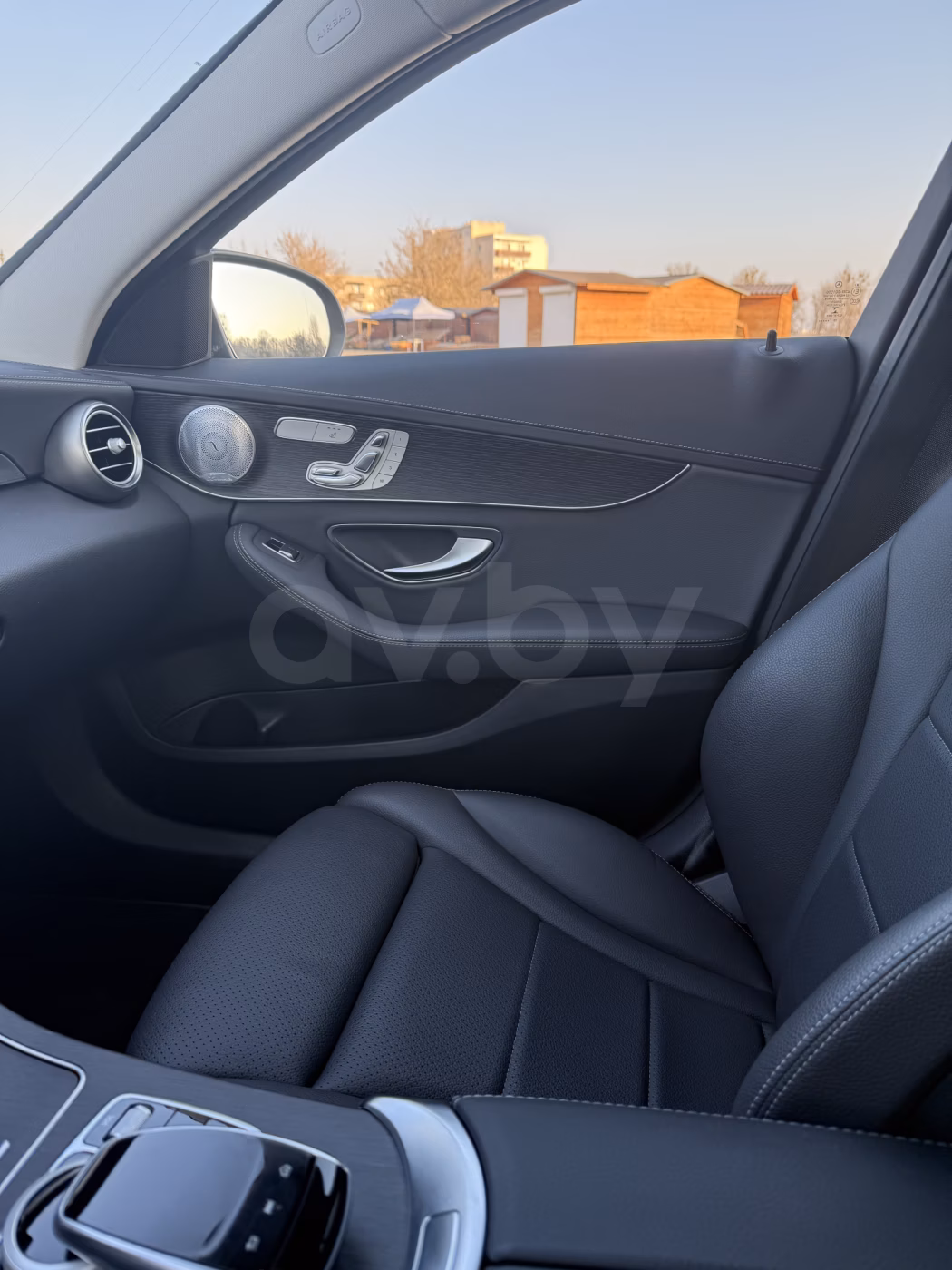Mercedes-Benz C-Класс фото 16