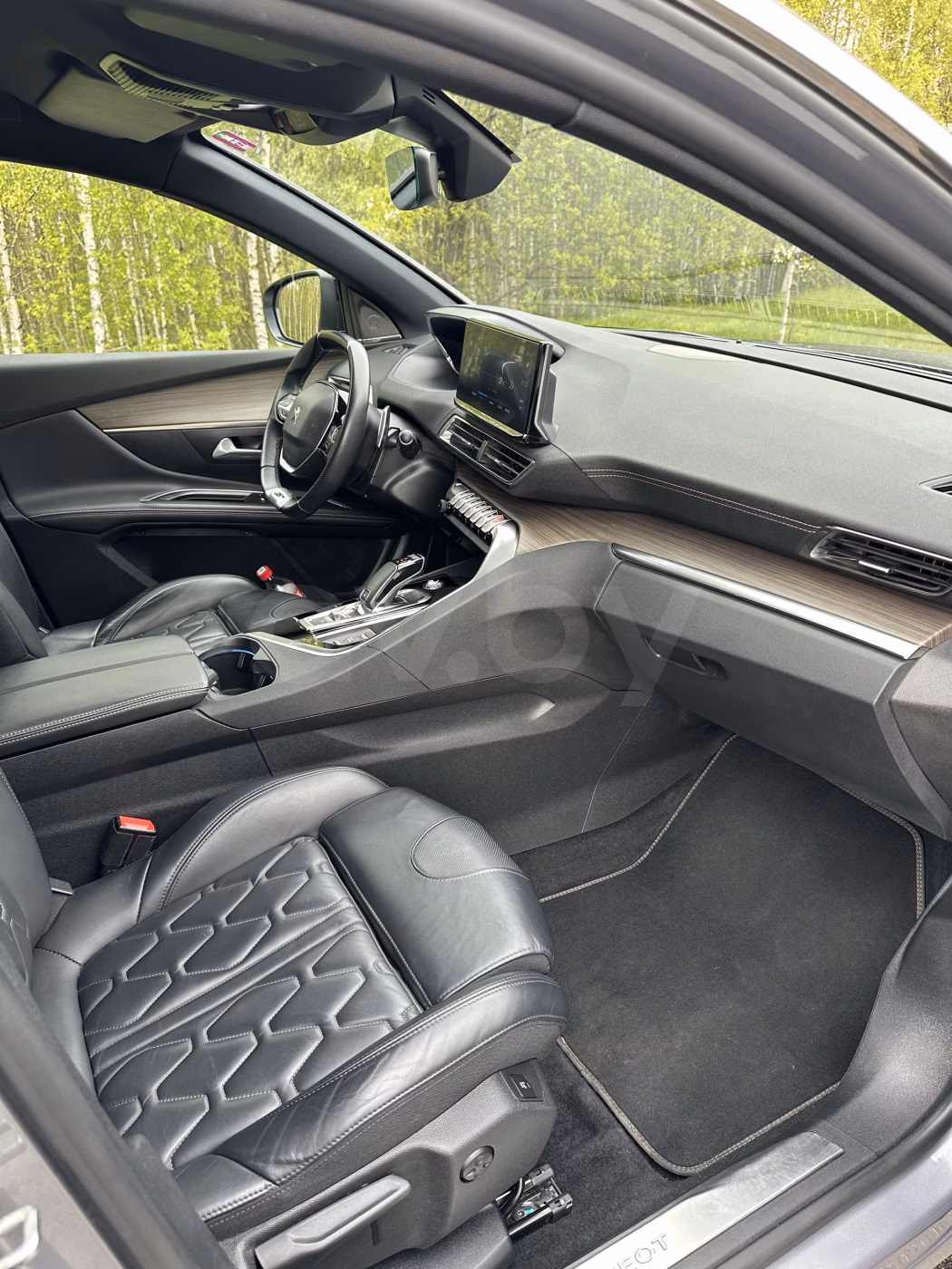 Peugeot 5008 фото 10