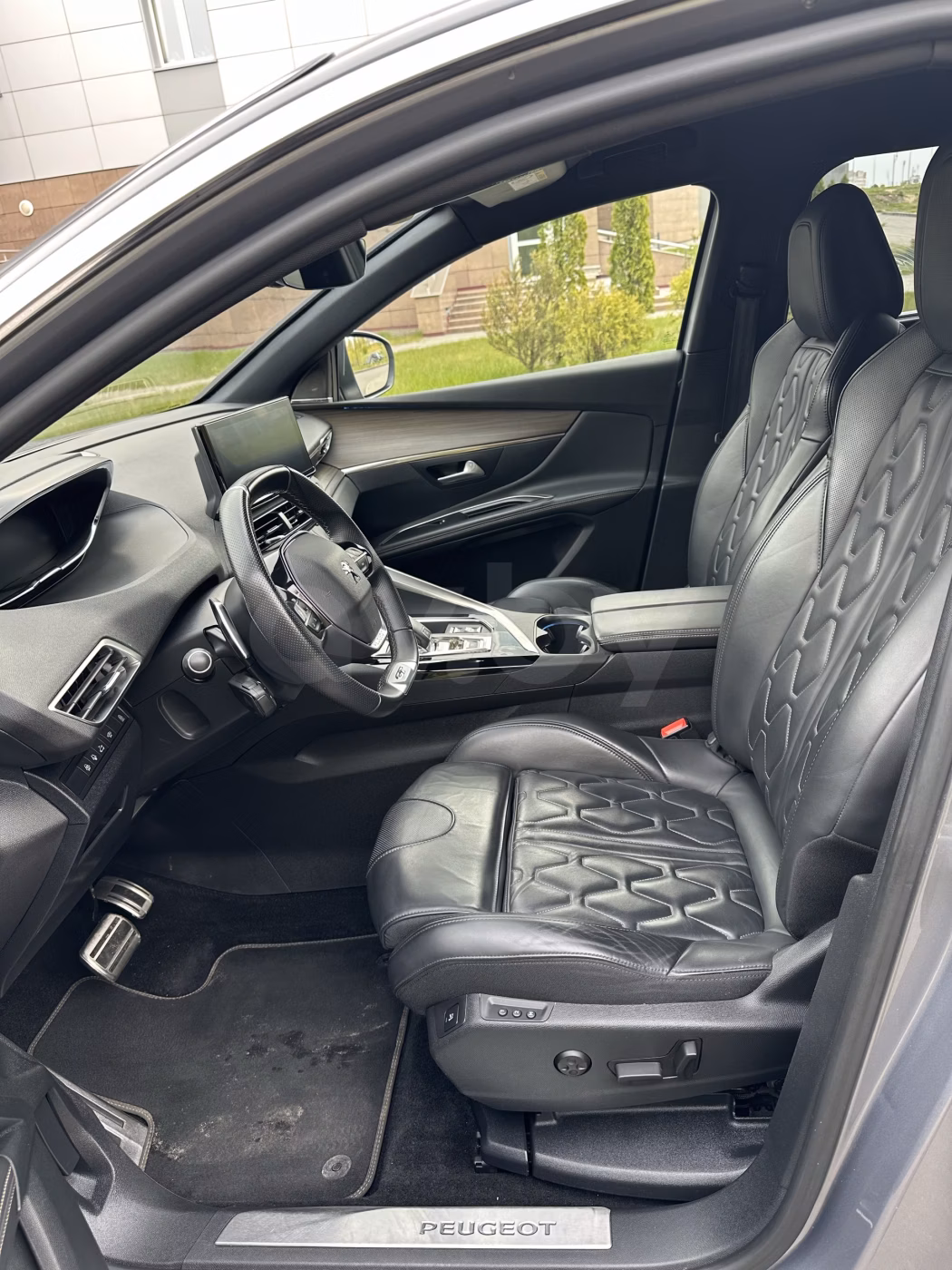 Peugeot 5008 фото 24