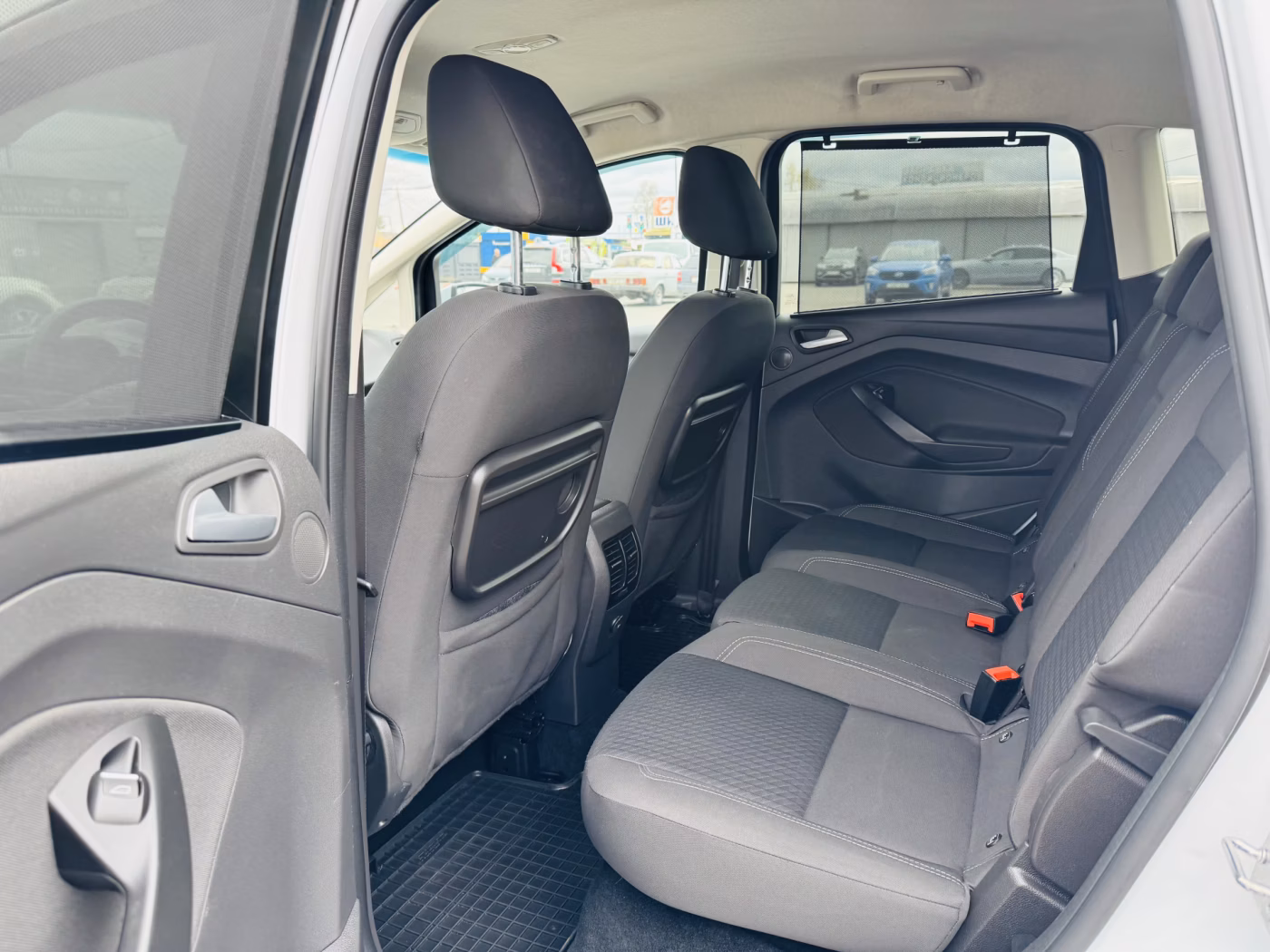 Ford C-MAX фото 6
