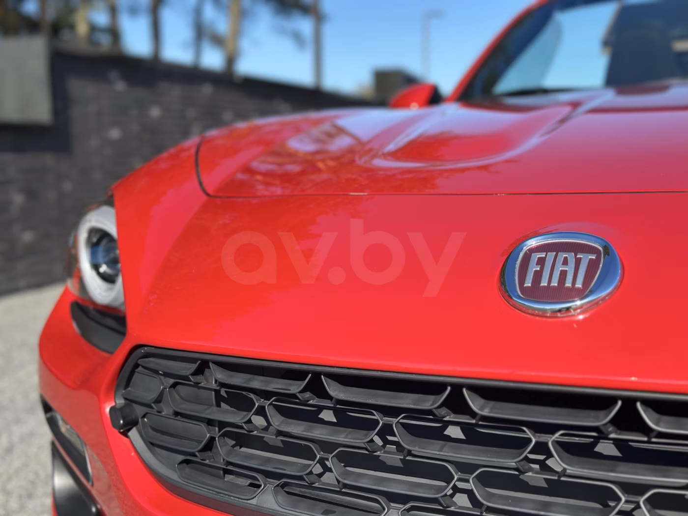 Fiat 124 Spider фото 10