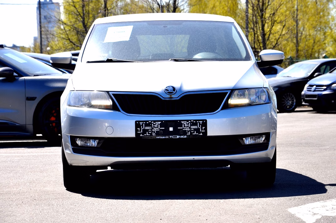 Skoda Rapid фото 5