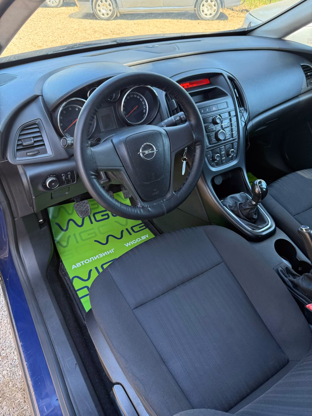Opel Astra фото 9