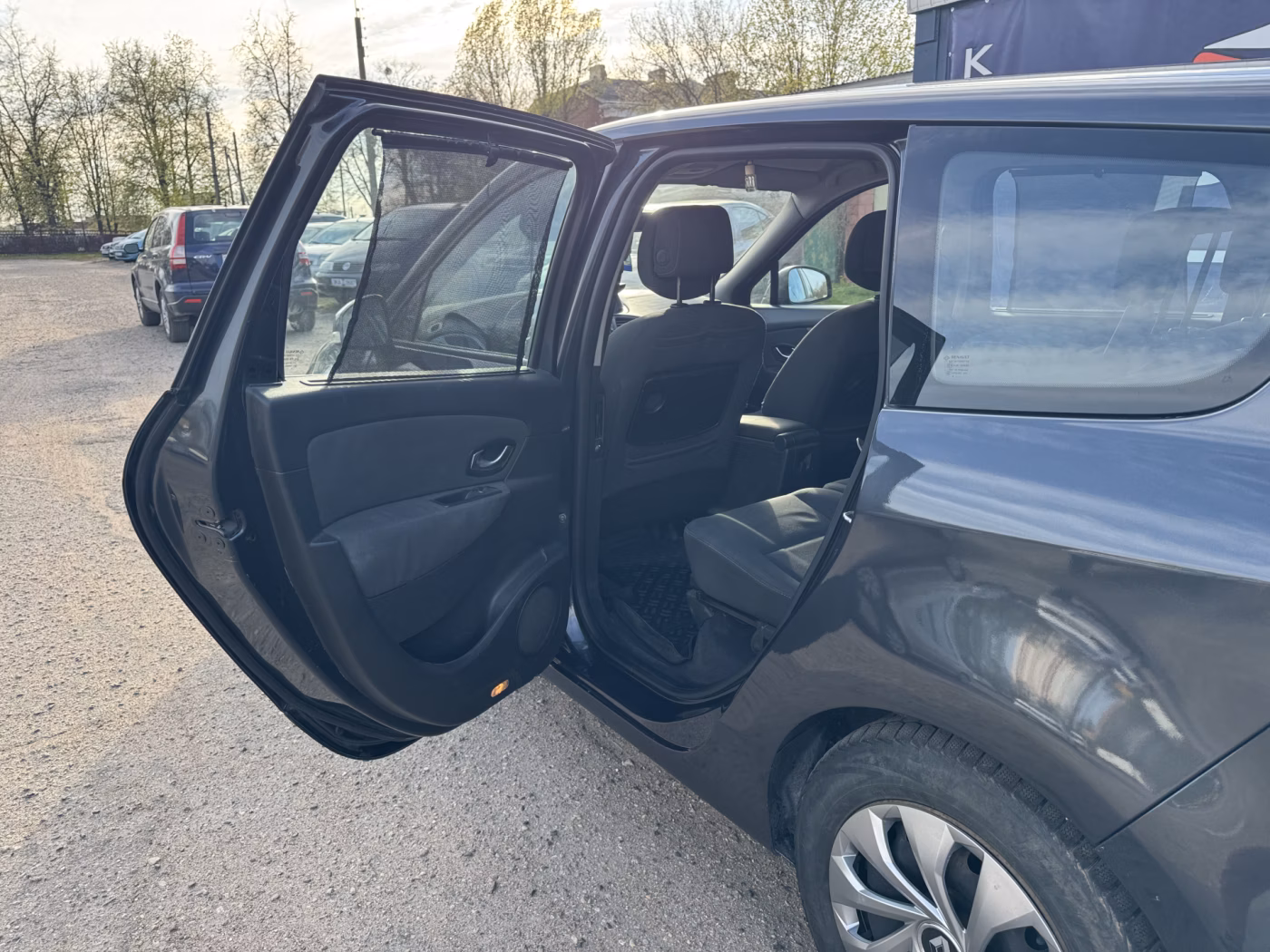 Renault Grand Scenic фото 12