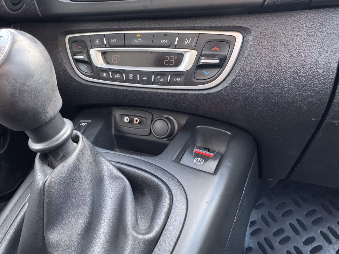 Renault Grand Scenic фото 22