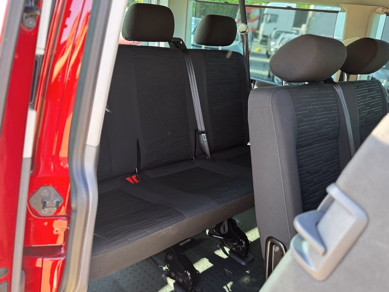 Volkswagen Caravelle фото 16