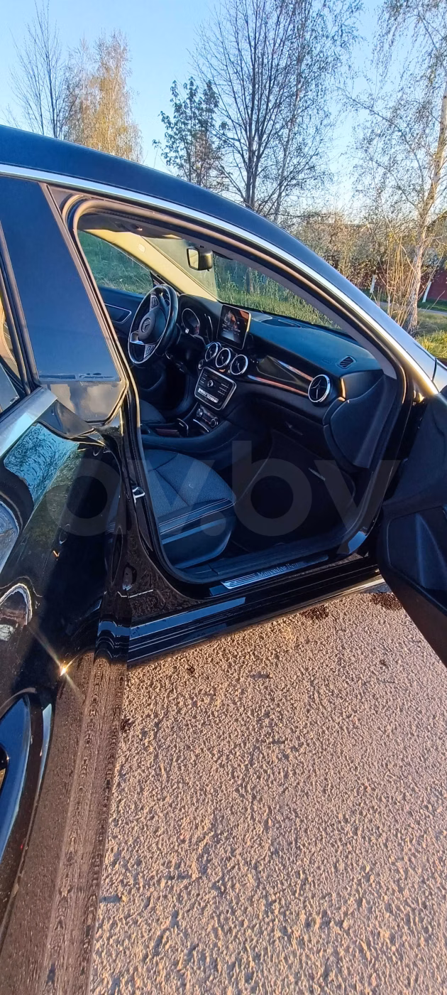 Mercedes-Benz CLA фото 12