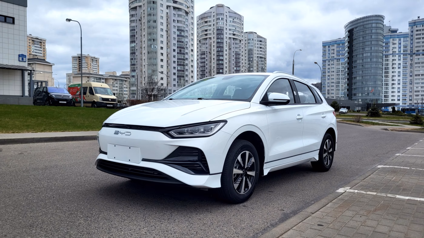 BYD e2