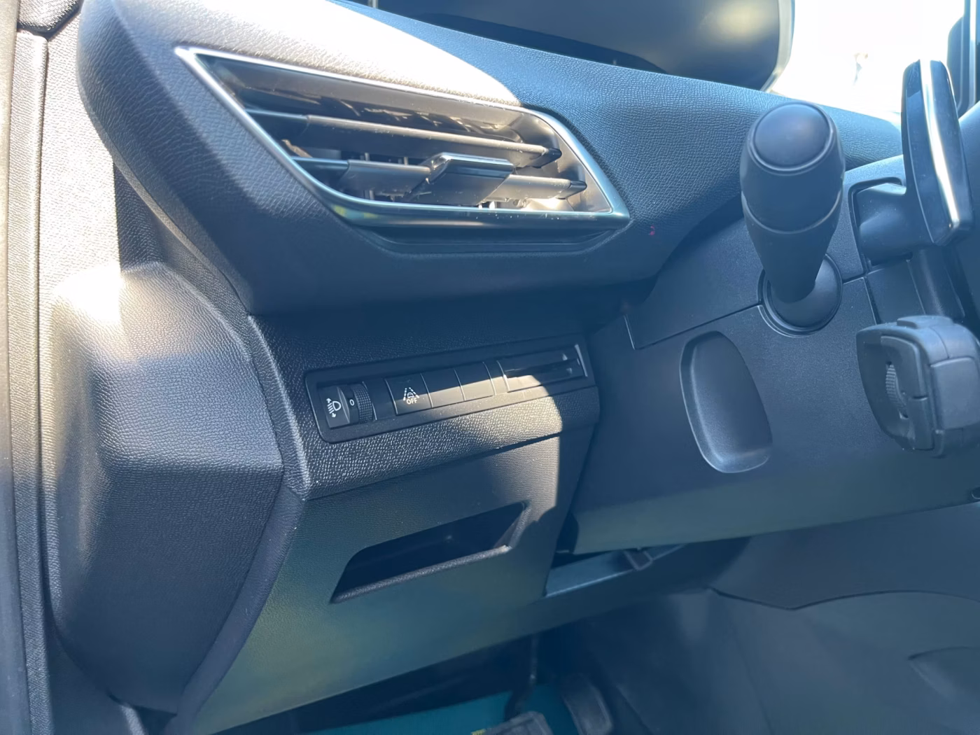 Peugeot 3008 фото 16