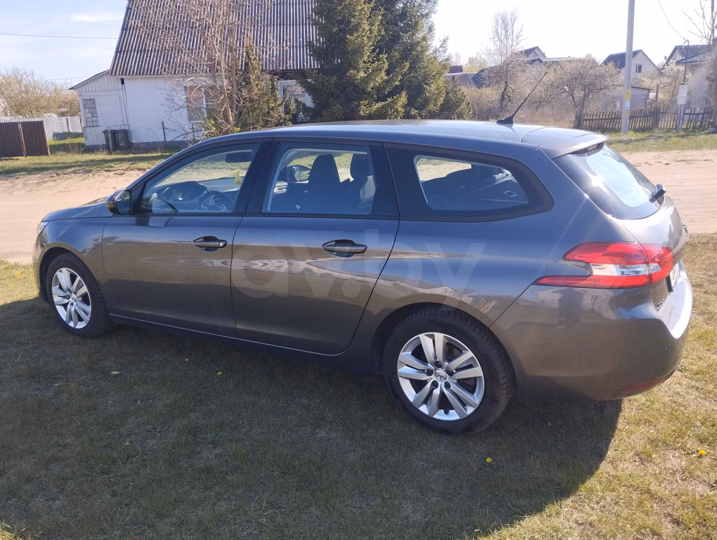 Peugeot 308 фото 9