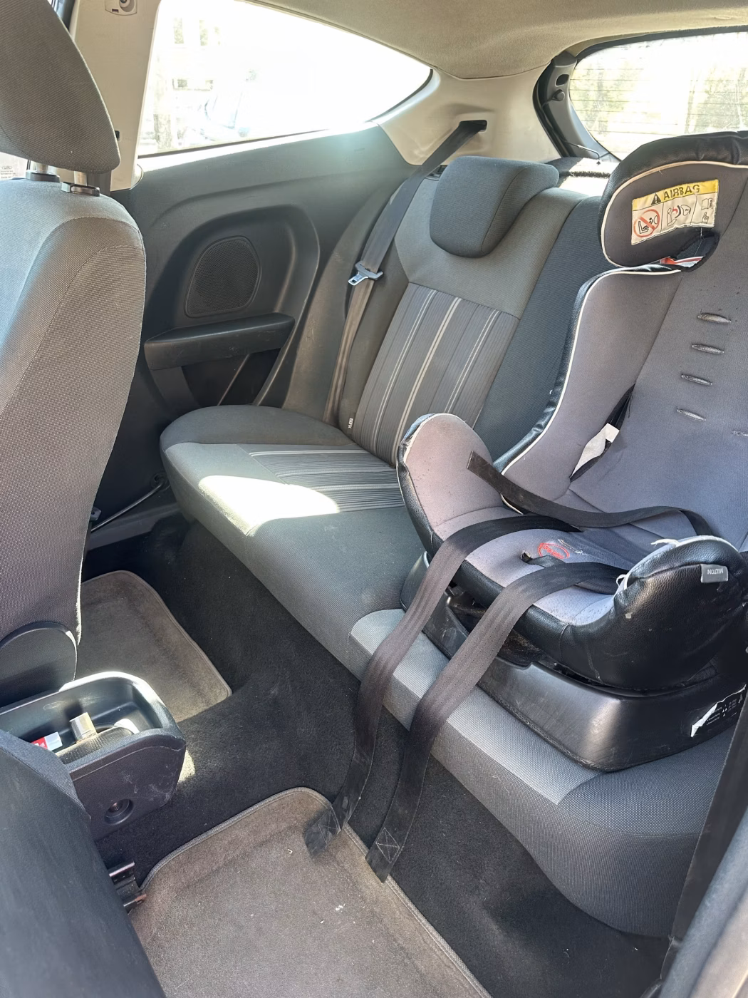 Ford Fiesta фото 14