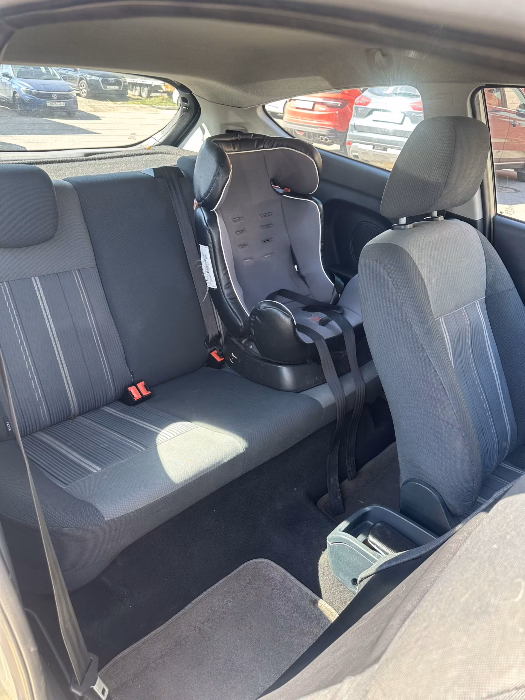 Ford Fiesta фото 10