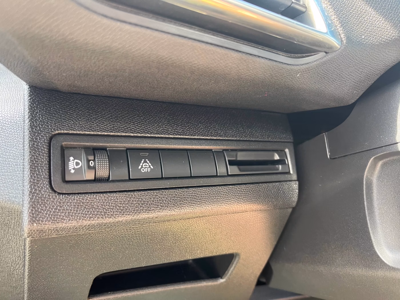 Peugeot 3008 фото 7