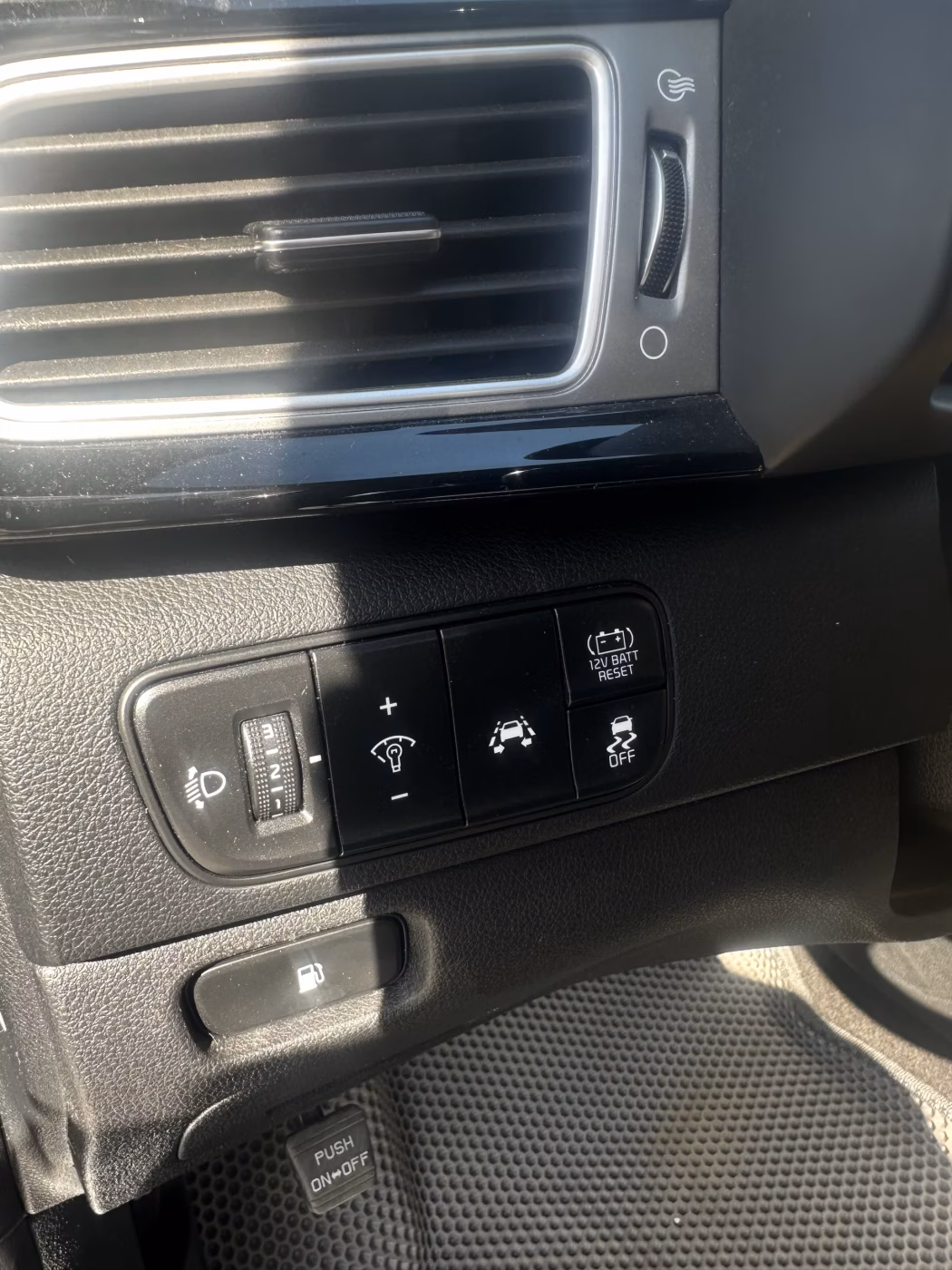 Kia Niro фото 16