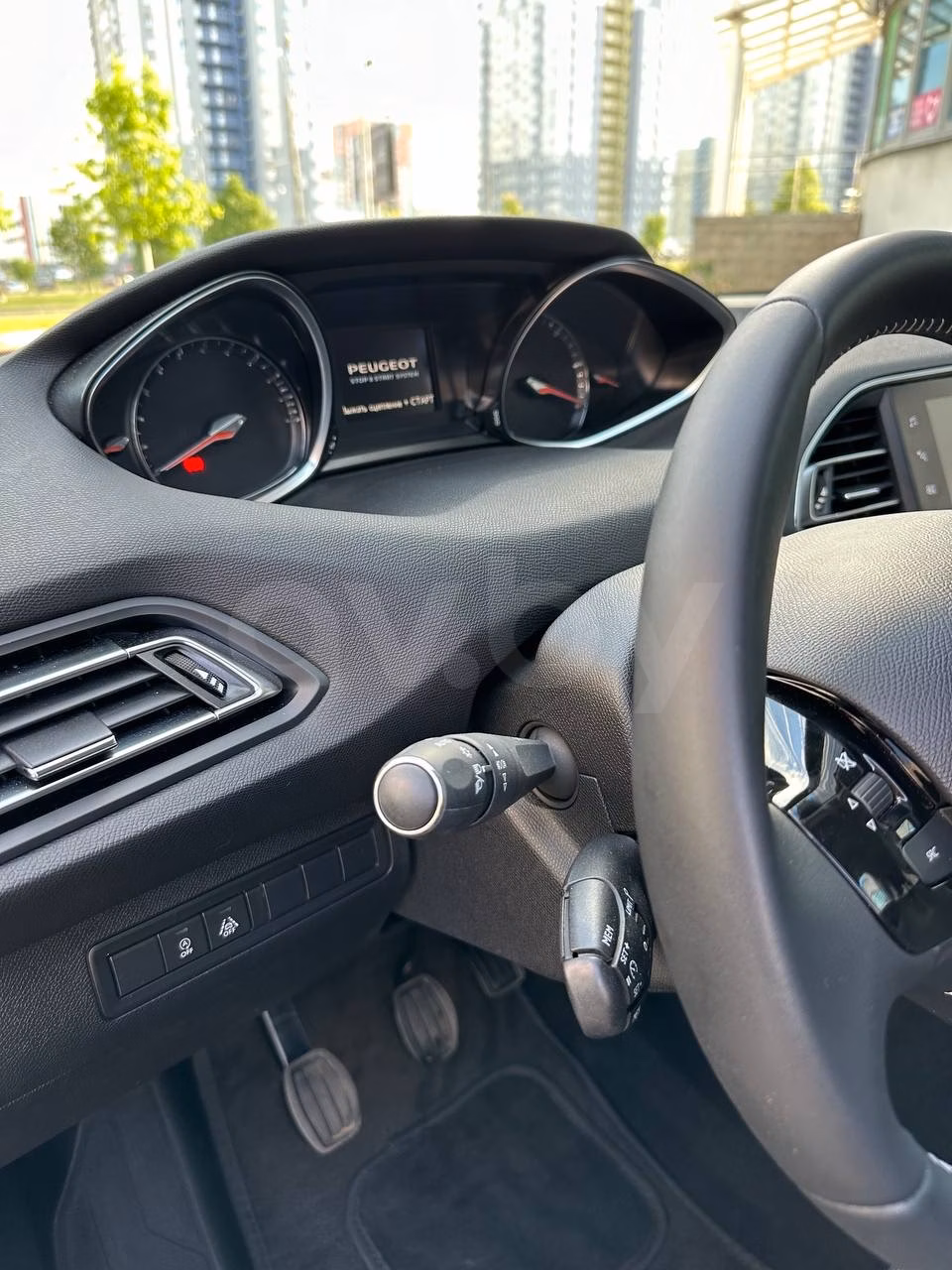 Peugeot 308 фото 10