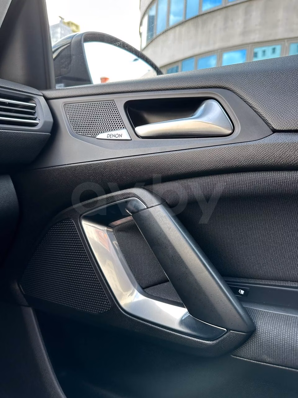Peugeot 308 фото 11