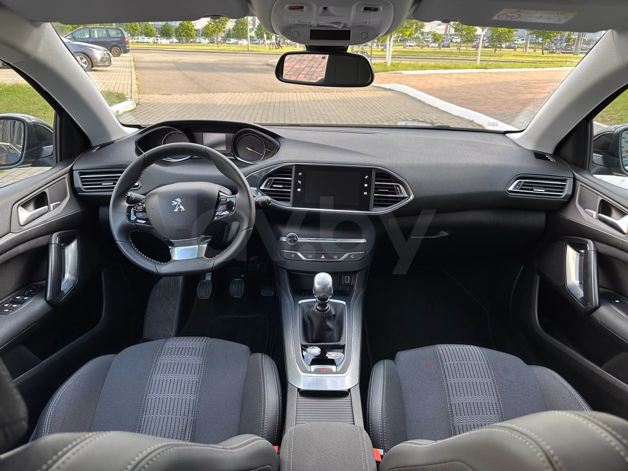 Peugeot 308 фото 15