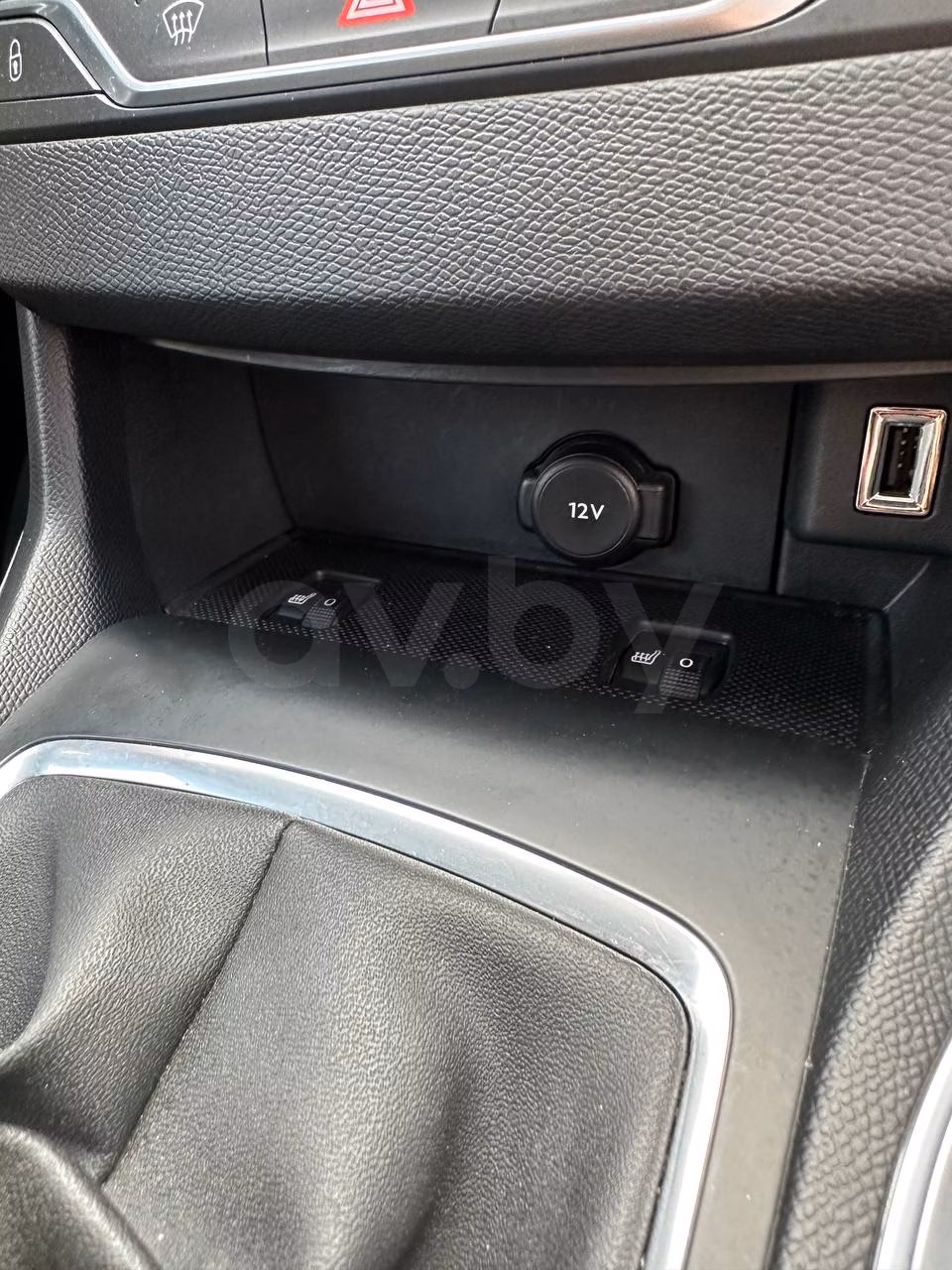 Peugeot 308 фото 13