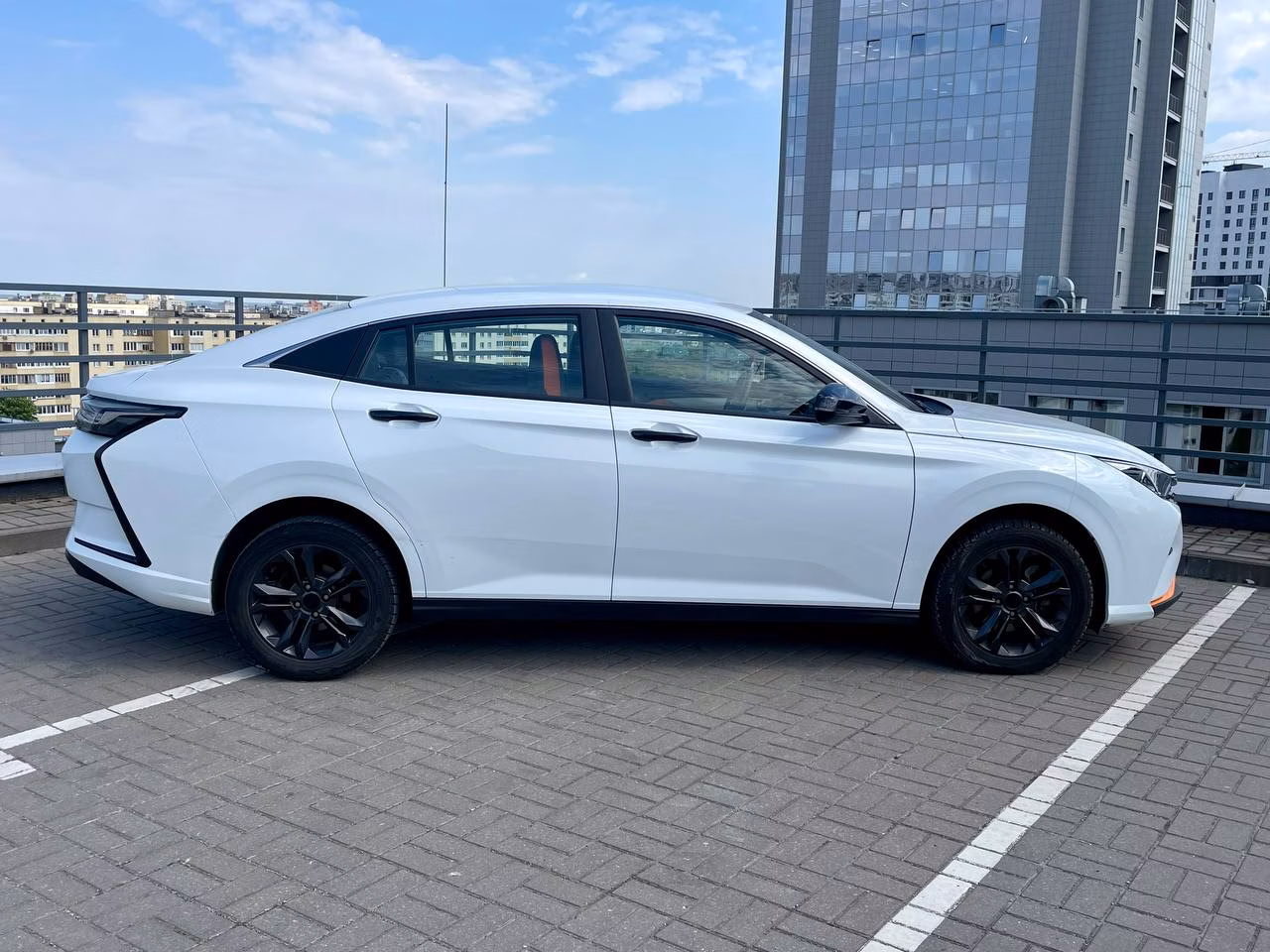 Dongfeng Aeolus Shine фото 4