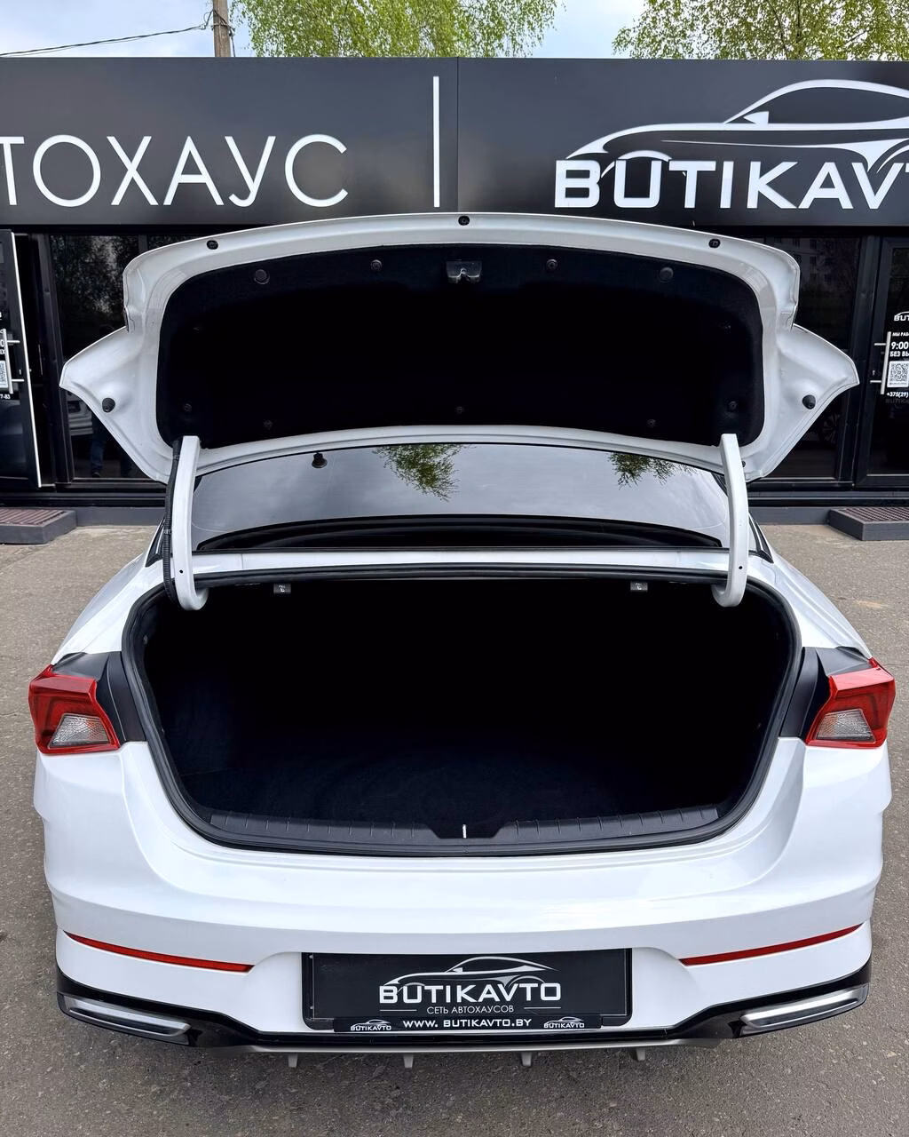 Kia K5 фото 14