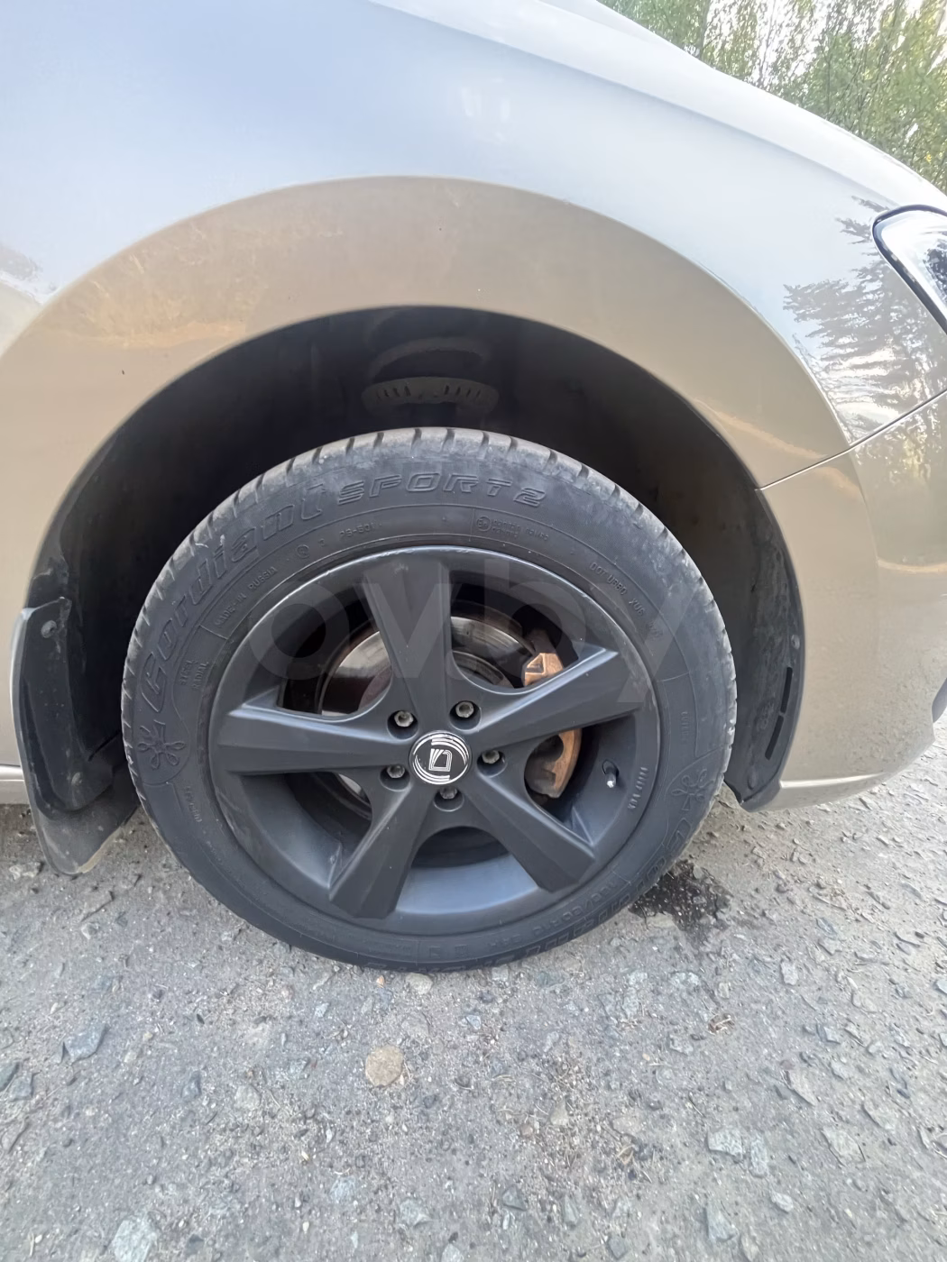 Volkswagen Polo Sedan фото 6