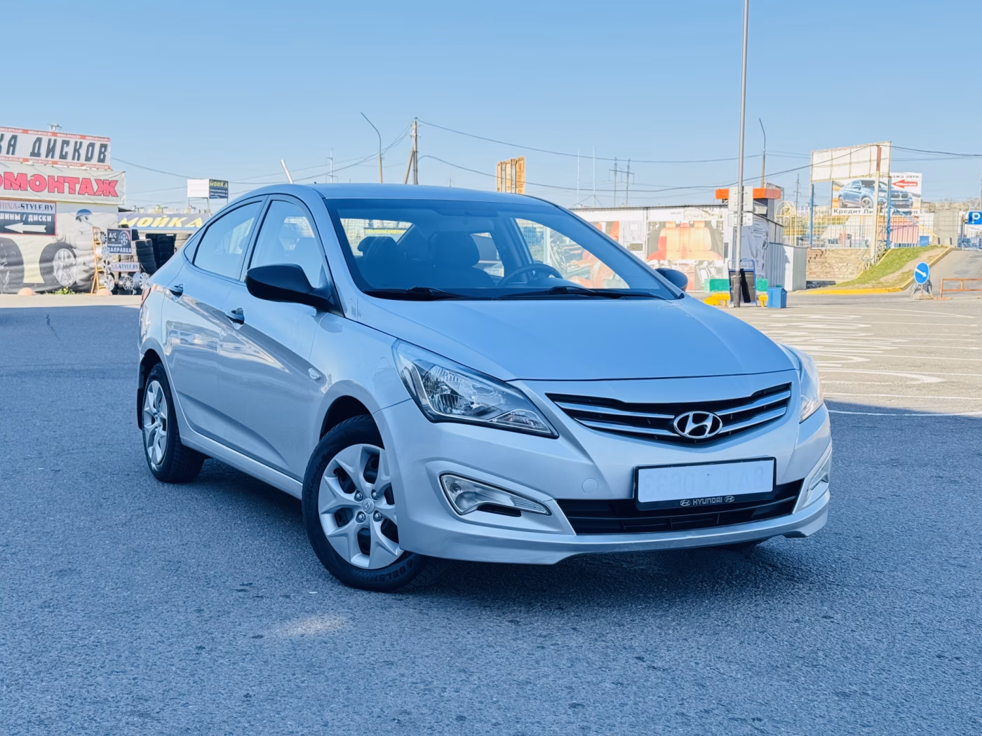 Hyundai Solaris фото 3
