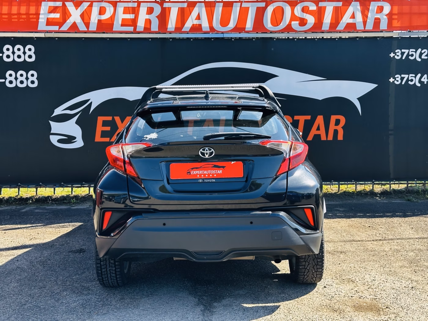 Toyota C-HR фото 4