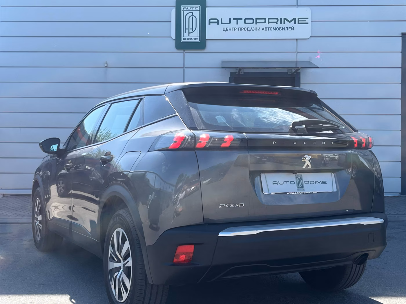 Peugeot 2008 фото 6