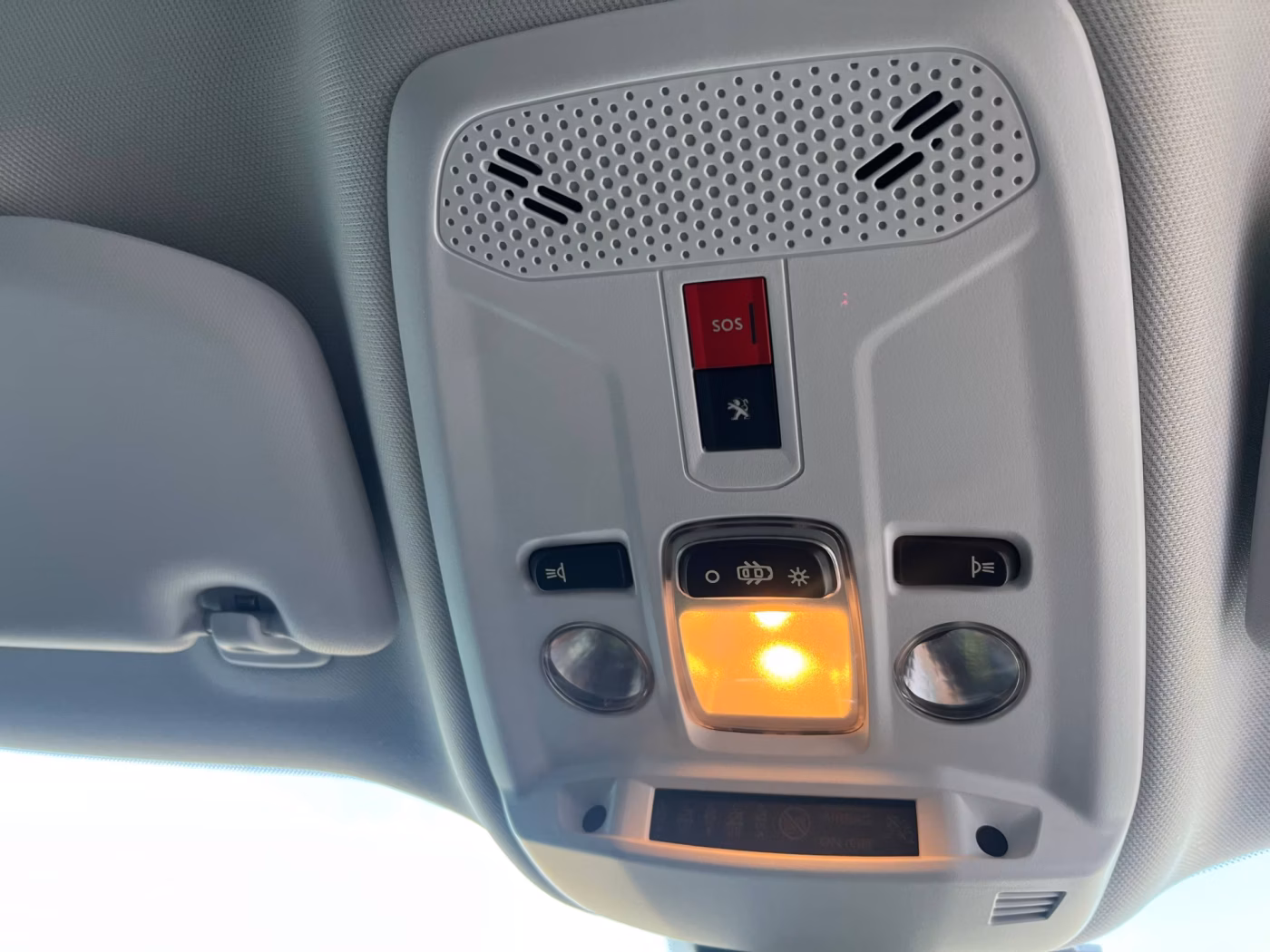 Peugeot 2008 фото 19